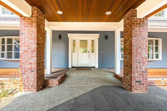 Photo - 18122 NE 127th St House