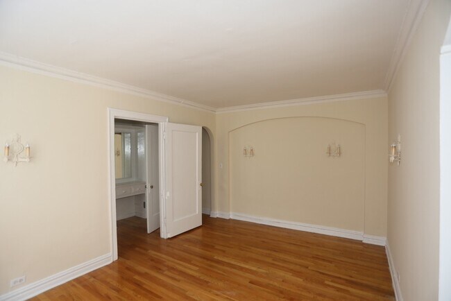 Foto del edificio - 433 W Roscoe St