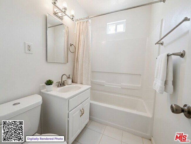 Foto del edificio - 1211 W 28th St