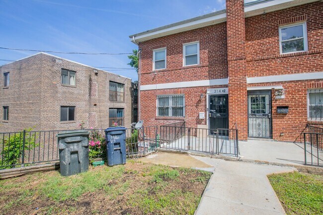 Foto del edificio - 314 Atlantic St SE