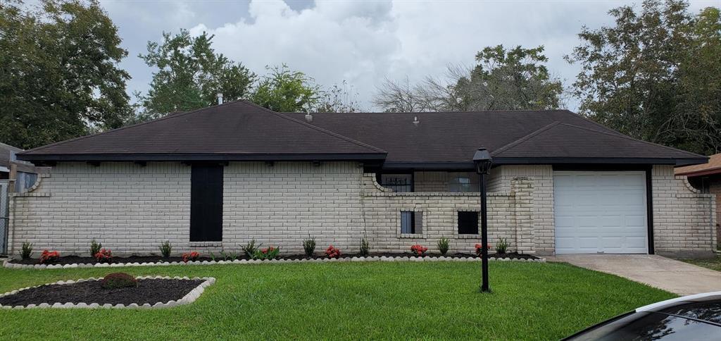 Primary Photo - 2023 Barnsley Ln