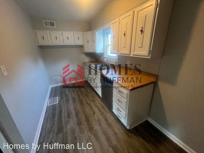 Building Photo - 2 br, 1 bath House - 902 Stanley Avenue