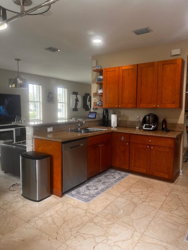 Foto del edificio - 7260 NW 114th Path