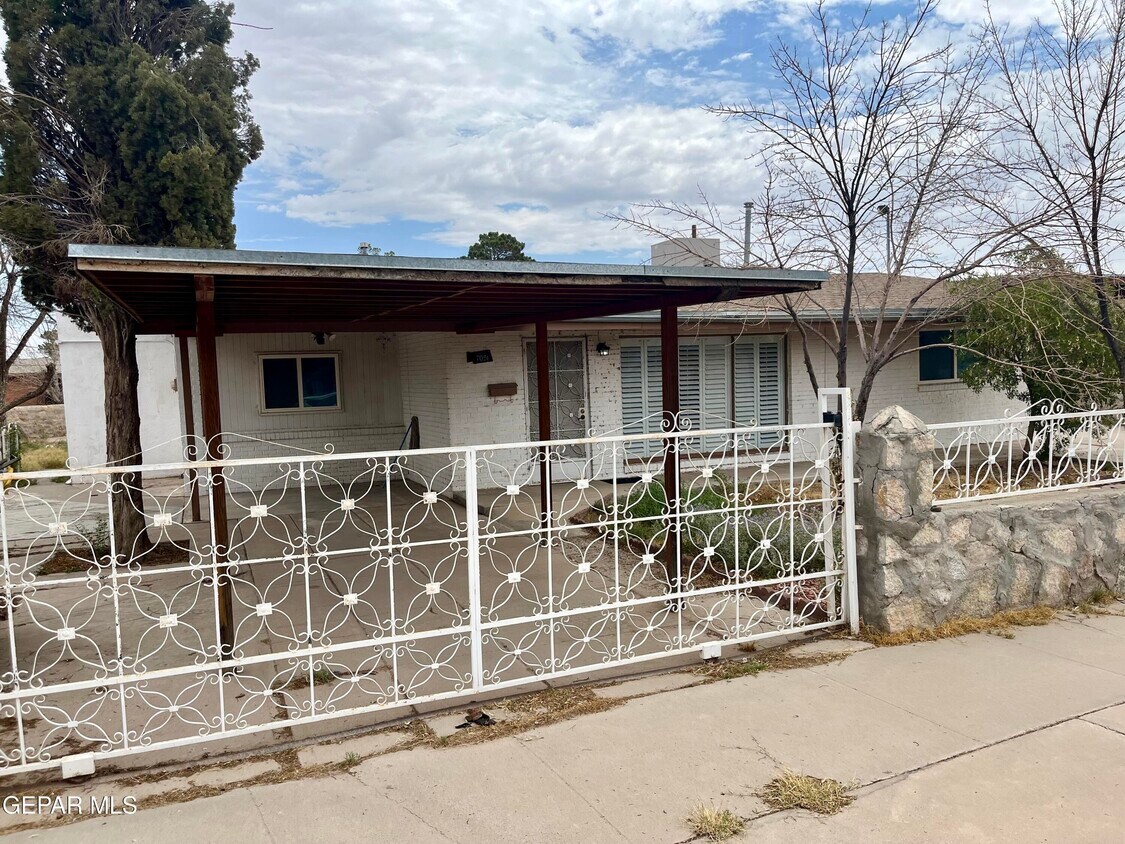 Primary Photo - 7051 Becky Ln