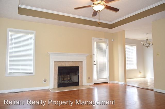 Foto del edificio - 2522 Centerstone Cir