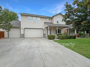 Building Photo - 3291 N Chatterton Way
