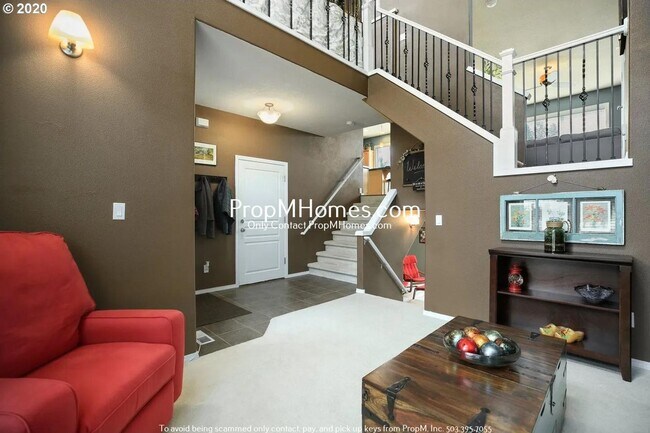 Foto del edificio - Spacious Three Bedroom Home in Aloha!