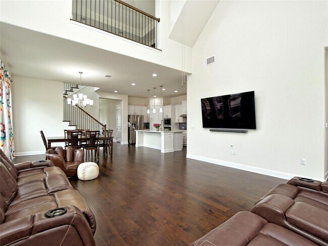 Building Photo - 9703 Bayshore Bend