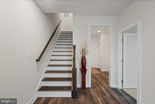 Foto del edificio - 43467 Grandmoore St