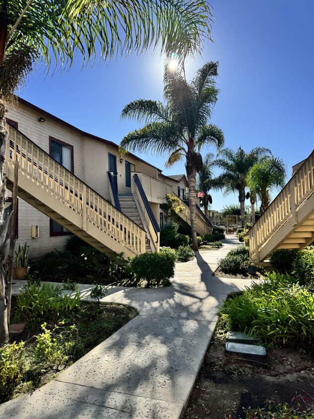 Primary Photo - Meadows Of Chula Vista - Senior Apartments