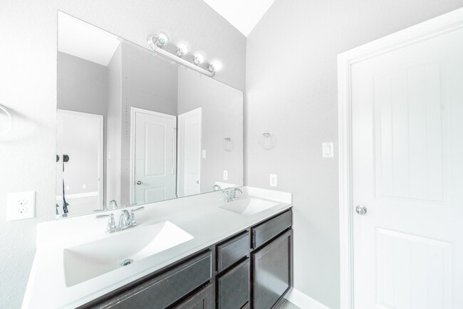 Building Photo - 15718 Egret Field Ln
