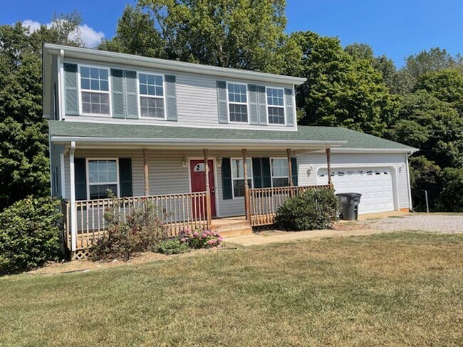 Foto del edificio - 1253 Shumate Rd N