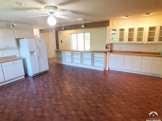 Foto del edificio - 1736 E 1029 Rd