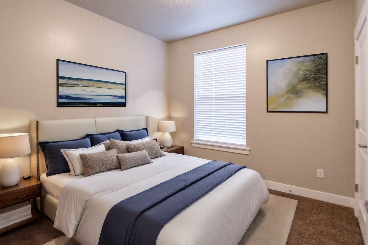 Foto principal - Charming 3-Bed, 2-Bath, Condo in The Villa...