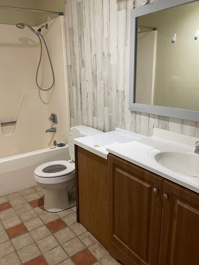 Foto principal - 18 Bentree Ln