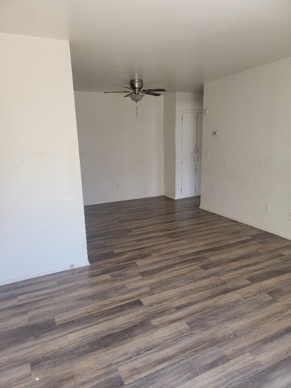 Foto del edificio - 4631 Hedrick Ave