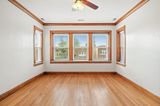 Foto del edificio - 4446 W Walton St