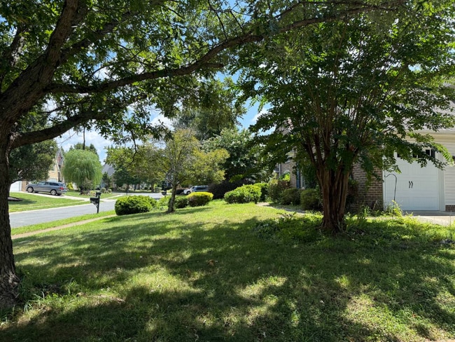 Building Photo - 2519 Harlington Ln