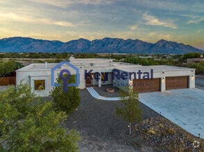 Building Photo - 1710 W Sunkist Rd