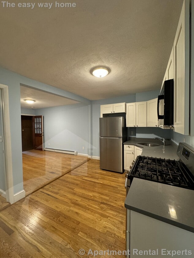 Primary Photo - 68 Beacon St