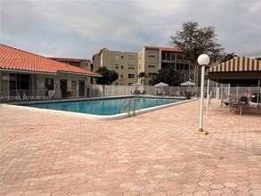 Building Photo - 1800 SW 81st Ave