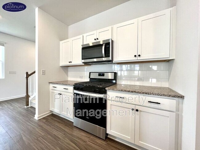 Foto del edificio - 5770 Thornton Dr