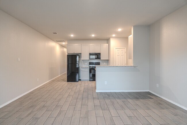 Foto del edificio - 402 Avenue H