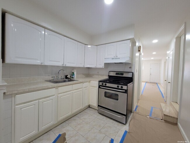 Foto del edificio - 9919 Avenue L
