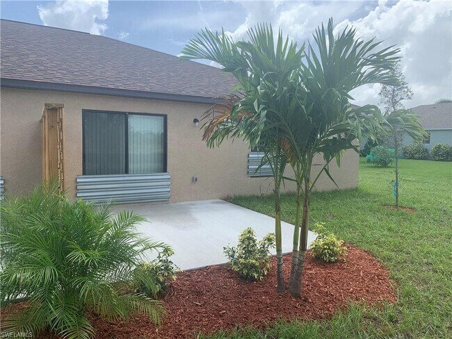 Foto del edificio - 2824 SW 7th Pl