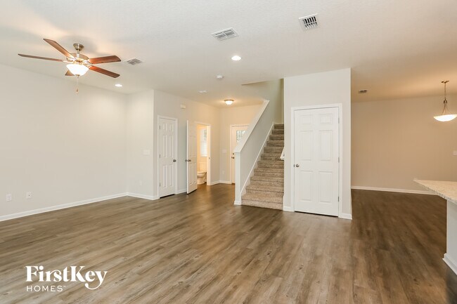 Foto del edificio - 4626 Polaris St