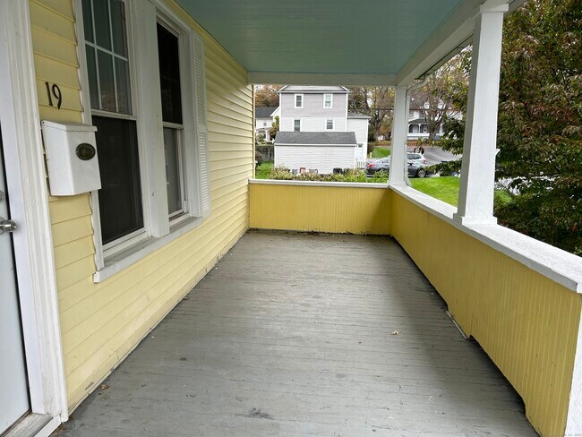 Foto del edificio - 19 Hawkins St