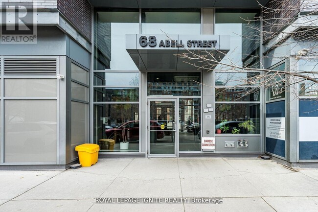 Building Photo - 68 Abell St