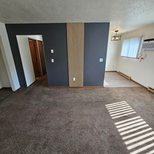 Living Room (photo 2) - 530 5th St E