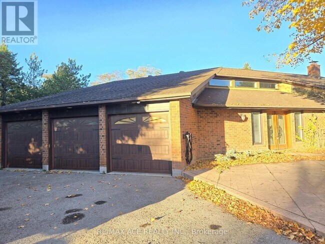 Photo du bâtiment - 5 Island Ct