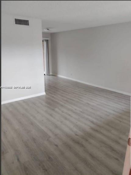 Foto del edificio - 4123 Oak Terrace Dr