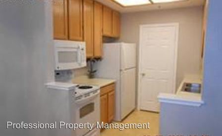 Foto del edificio - 803 Waterford Pl