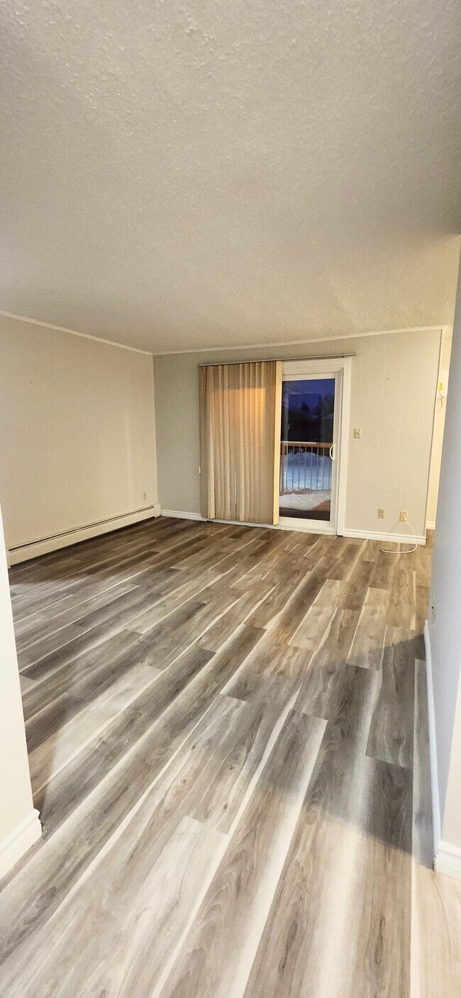 Photo du bâtiment - 145 Kemp Cres