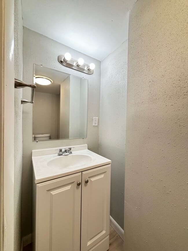 Building Photo - Belcourt Home ** COMING SOON! **