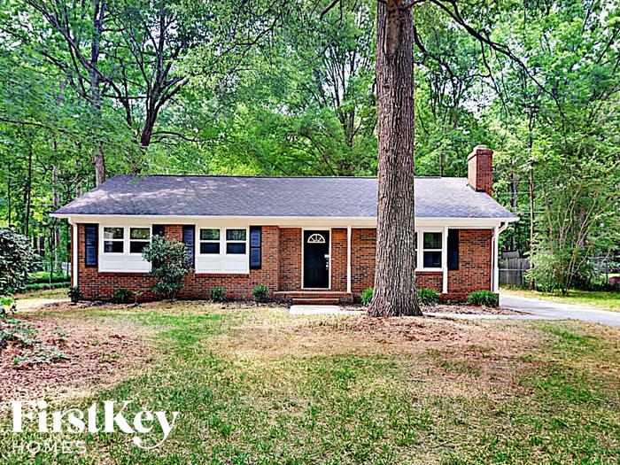 Primary Photo - 6107 Rockwell Dr