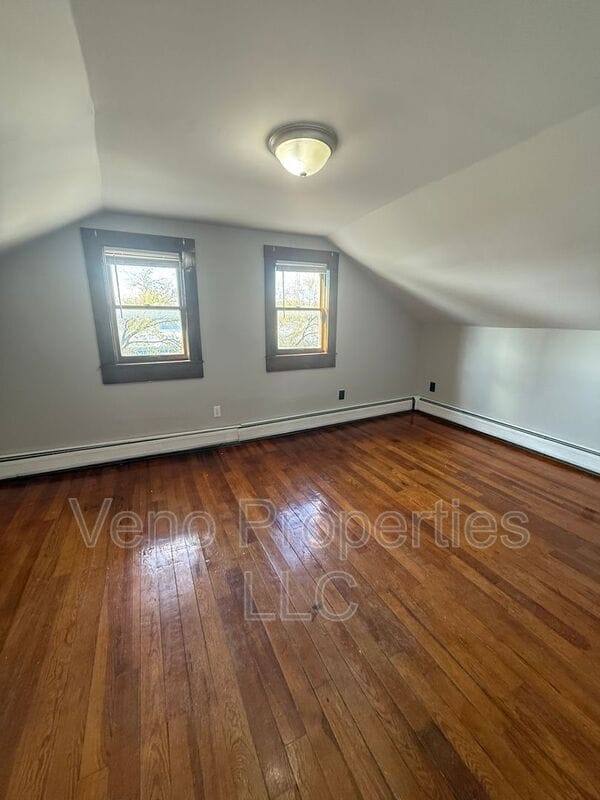 Building Photo - 43 McCrea St