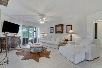 Building Photo - 3755 Via Poinciana