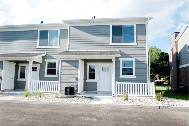 Building Photo - 390 W 200 N