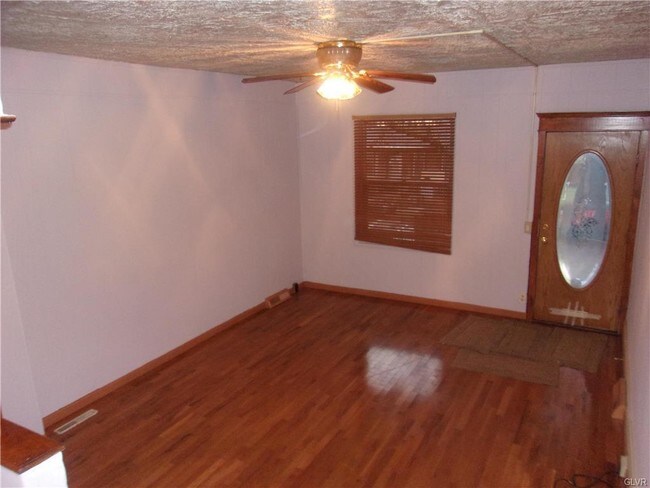 Building Photo - 68 W Goepp St