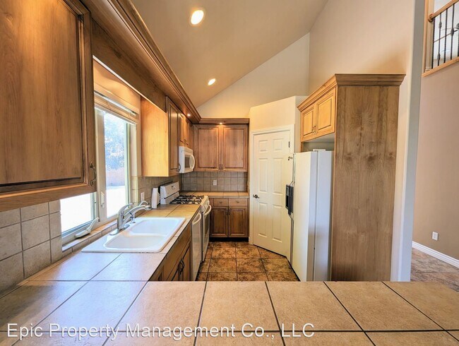 Foto del edificio - 3 br, 2.5 bath House - 1893 East 4500 South