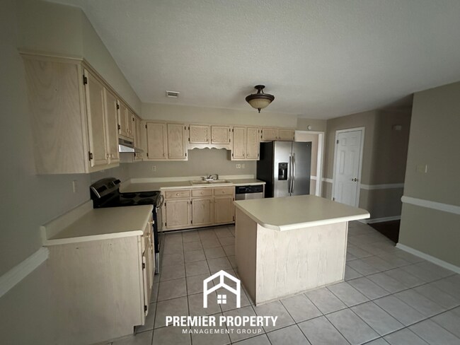 Building Photo - 8842 Aspen View Cove