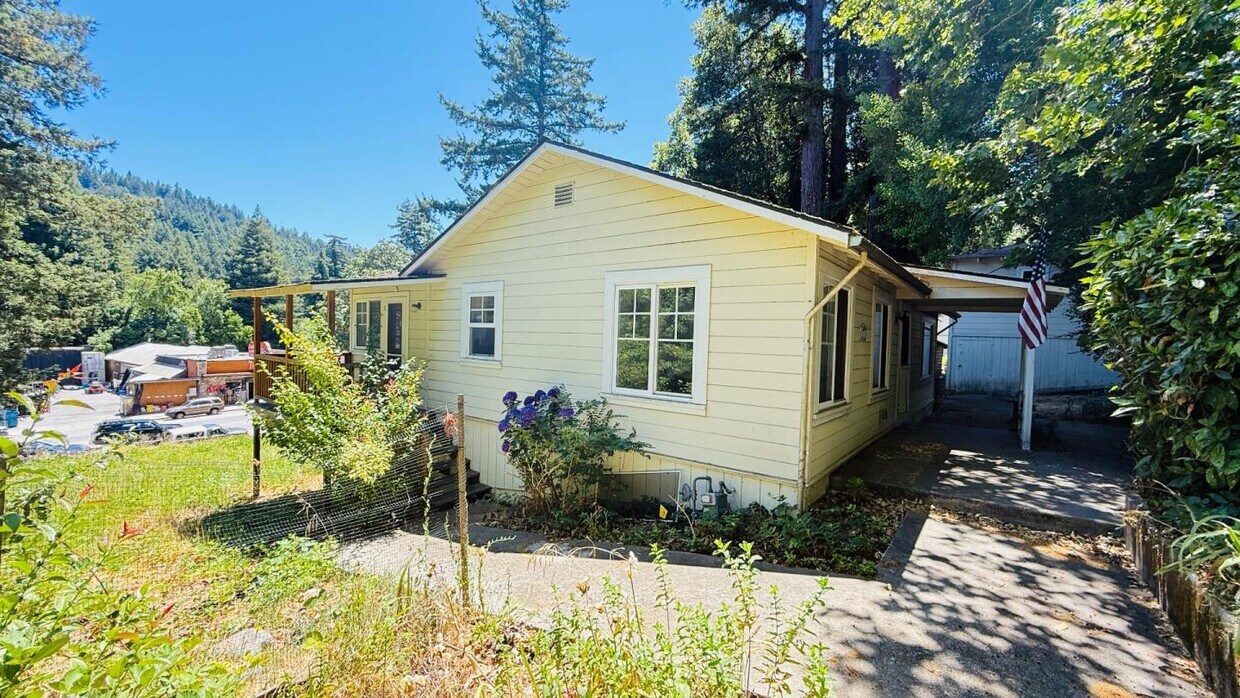 Foto principal - 13024 Pine St