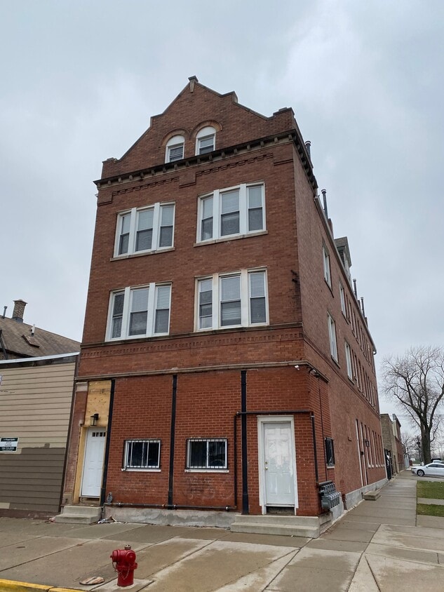 Primary Photo - 2700 S Kildare Ave