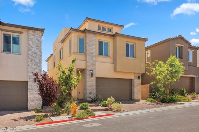 Foto del edificio - 11825 Pelican Butte Ave