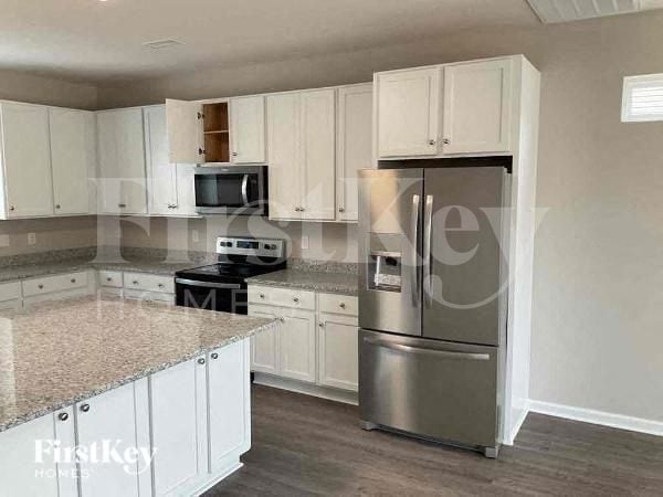 Building Photo - 603 Stafford St