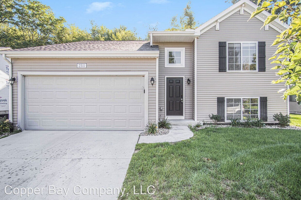 4 br, 2 bath House 1620 Garfield Court House Rental in Three Rivers